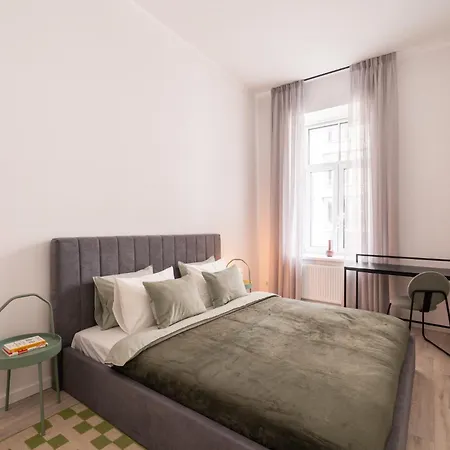 Pb10 - Serviced In Embassy District By Innorental