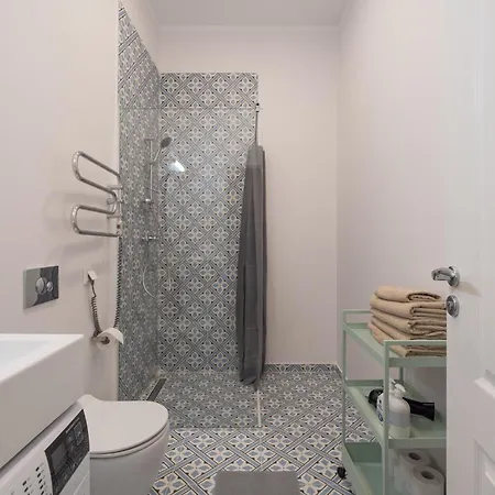 Pb10 - Serviced In Embassy District By Innorental Apartment